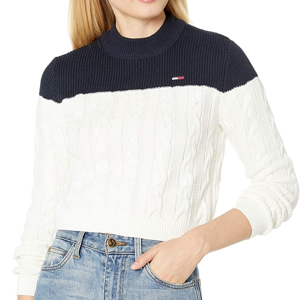 TOMMY JEANS WOMEN'S CROPPED CABLE SWEATER